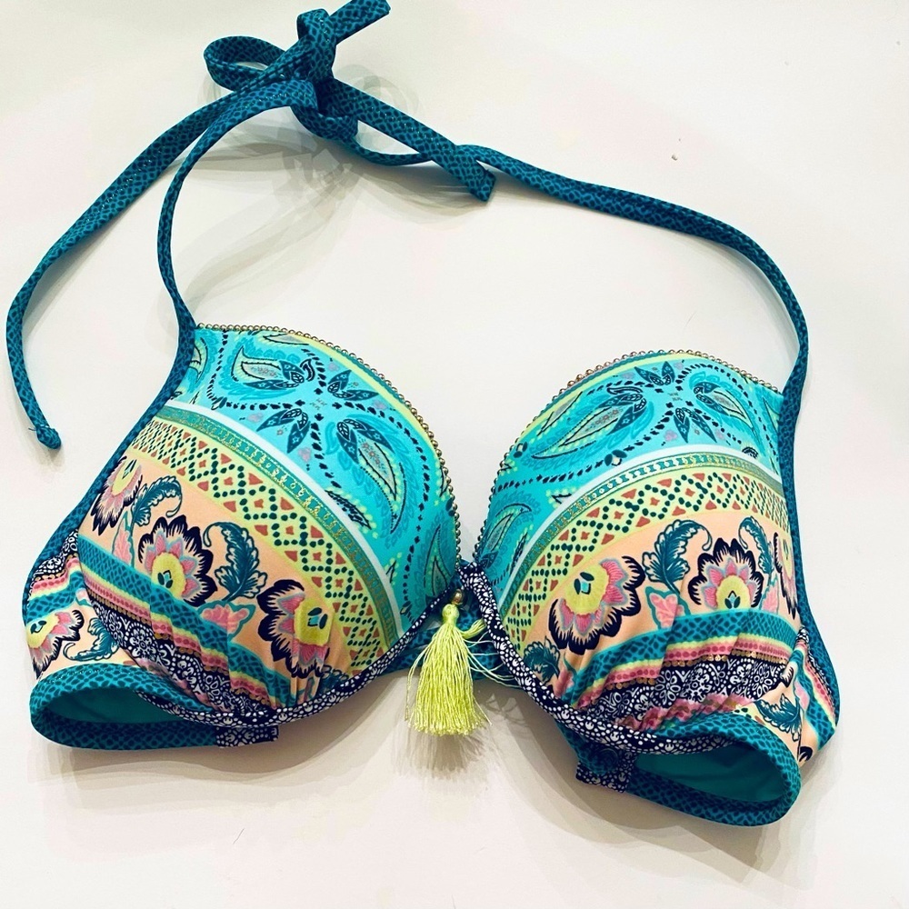 Women’s Shade & Shore Bikini 👙 Top - Picture 1 of 3